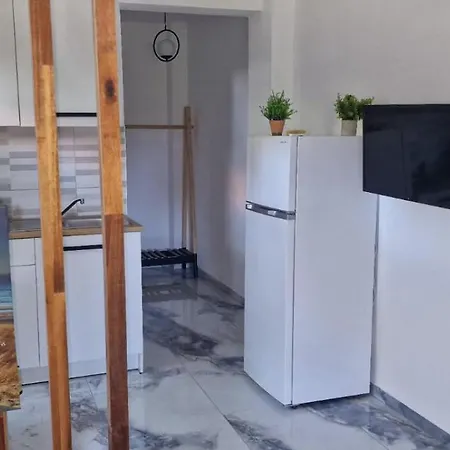 Eden Sea View Harmony 아파트 페프코초리